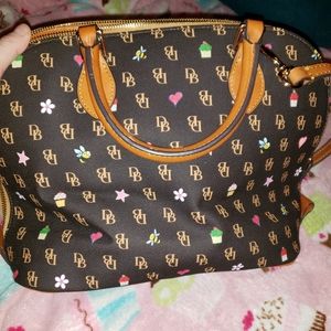 Dooney & Bourke Gretta Novelty cupcake bee flower